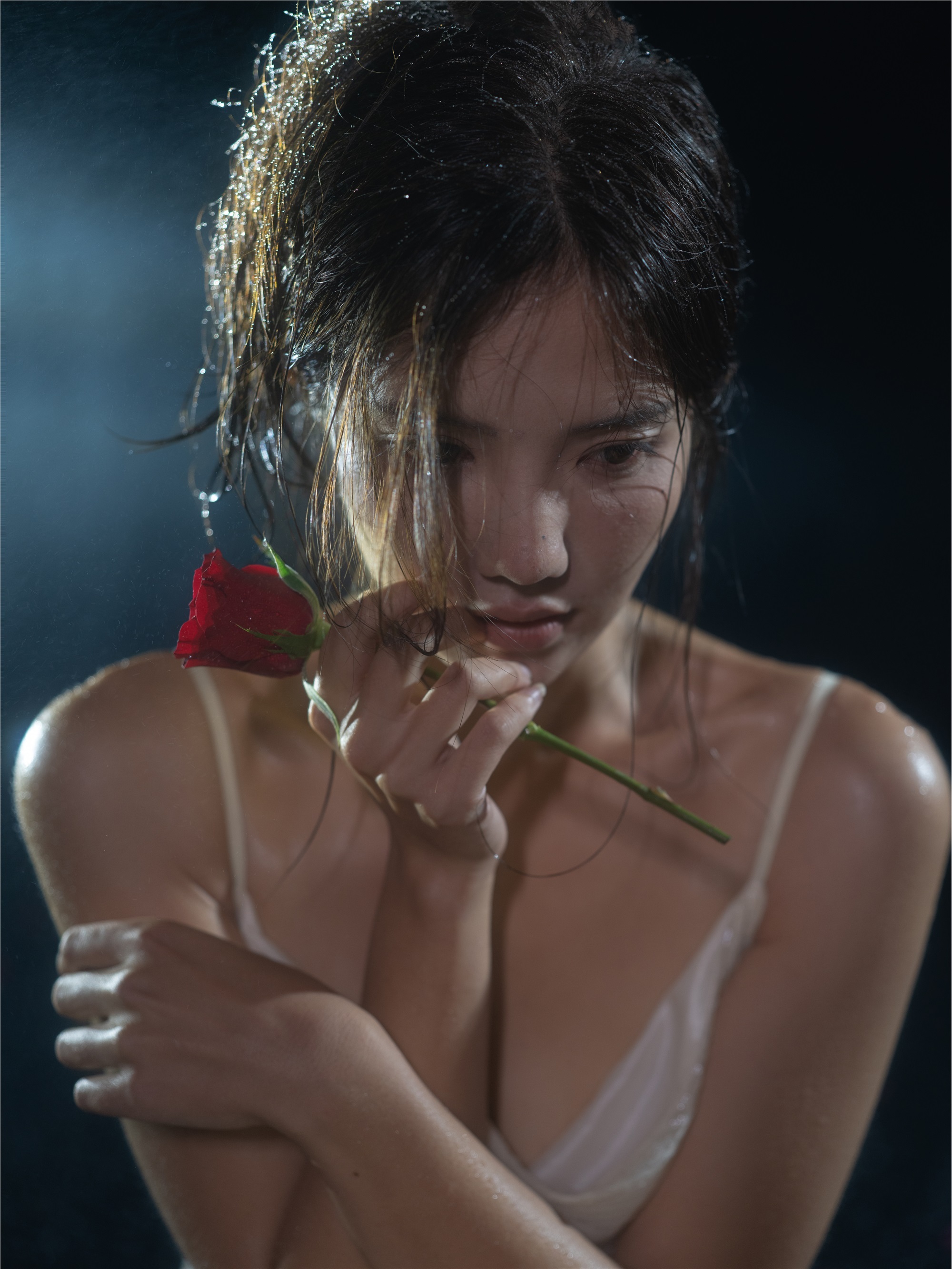 YITUYU艺图语 2025.01.23 冷雨夜 多米Domy